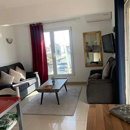 Waterside - Two Bedroom * Empuriabrava
