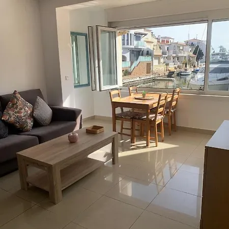Waterside - Two Bedroom Empuriabrava