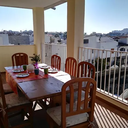 Waterside - Two Bedroom Apartmán